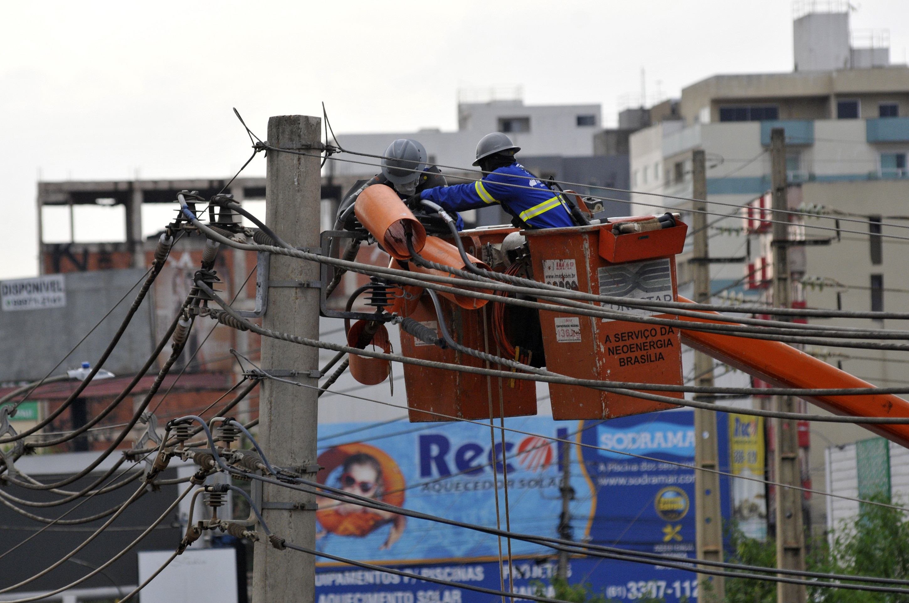 Paranoá e Lago Norte terão fornecimento de energia suspenso nesta terça (21/10)