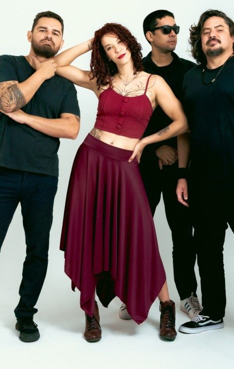 Banda Mitsein, de Planaltina, é um dos grupos que participam do Unindo Tribos - Rock Periférico. Na imagem, Gabriella Ávilla, Thiago González, Ricardo Teles e Werner Gonçalves. -  (crédito: Divulgação)