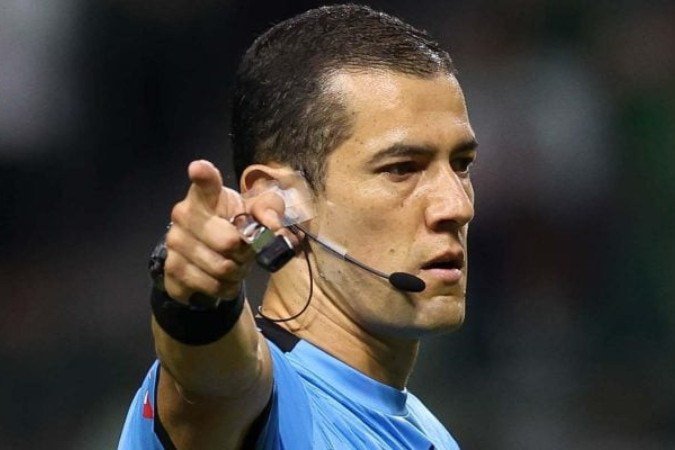 Conmebol avalia excluir árbitro Andrés Rojas do Mundial Sub-20 - (crédito: Foto: Cesar Greco/Palmeiras) Conmebol avalia excluir árbitro Andrés Rojas do Mundial Sub-20 - (crédito: Foto: Cesar Greco/Palmeiras)