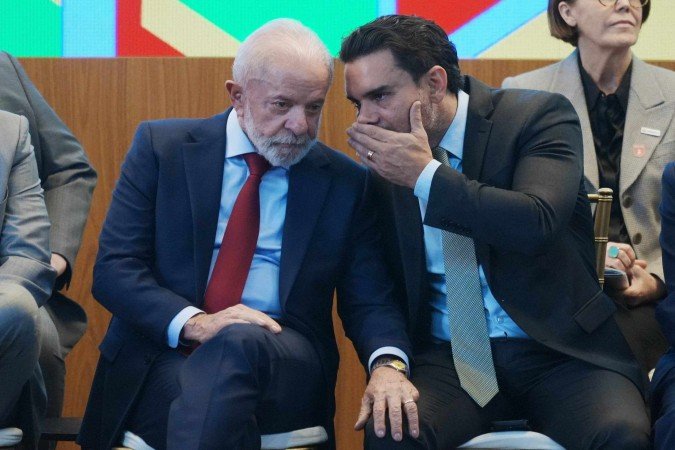 O presidente Lula e o ministro do Turismo, Celso Sabino -  (crédito: Roberto Castro/Mtur)