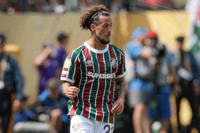 Guga assina renovação com o Fluminense -  (crédito: Foto: Marcelo Gonçalves/Fluminense)