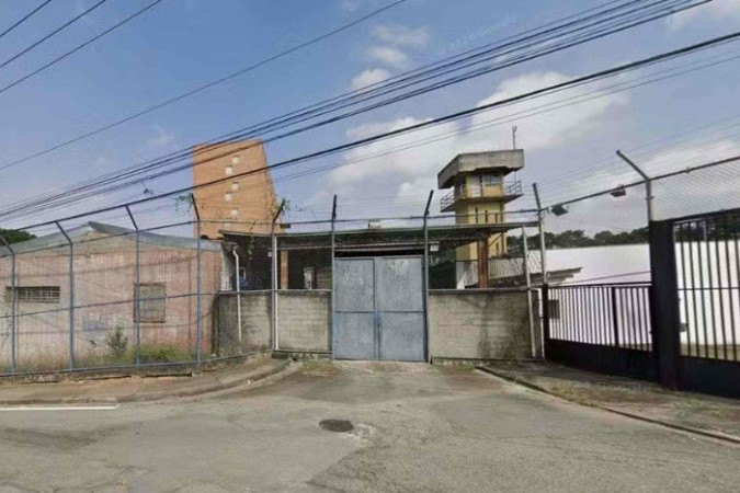 Detenta fugiu do CPP do Butantã; polícia faz buscas e apura responsabilidades -  (crédito: Reprodução/Google Street View)