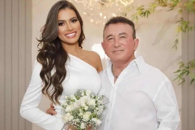 Esposa 'novinha' de Amado Batista fala sobre fidelidade e expõe intimidade -  (crédito: Reprodução/Instagram)