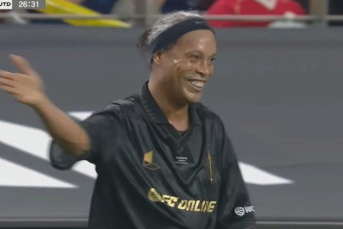 Ronaldinho Gaúcho se torna uma das personalidades esportivas a se aventurar em modalidade alternativa de futebol -  (crédito: Foto: Divulgação)