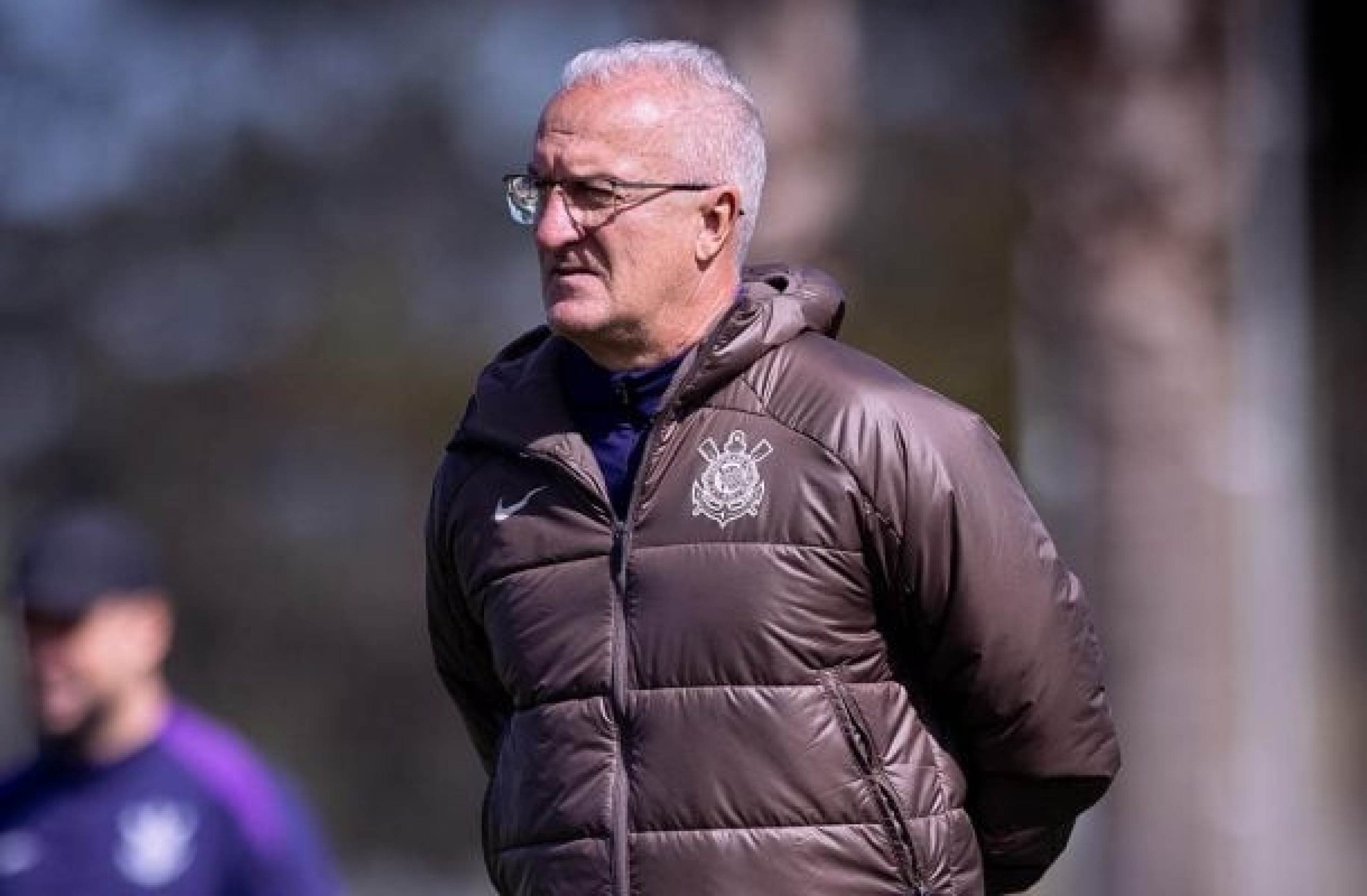 Sem Depay, Corinthians deve ter Yuri Alberto e Vitinho no ataque contra o Sport