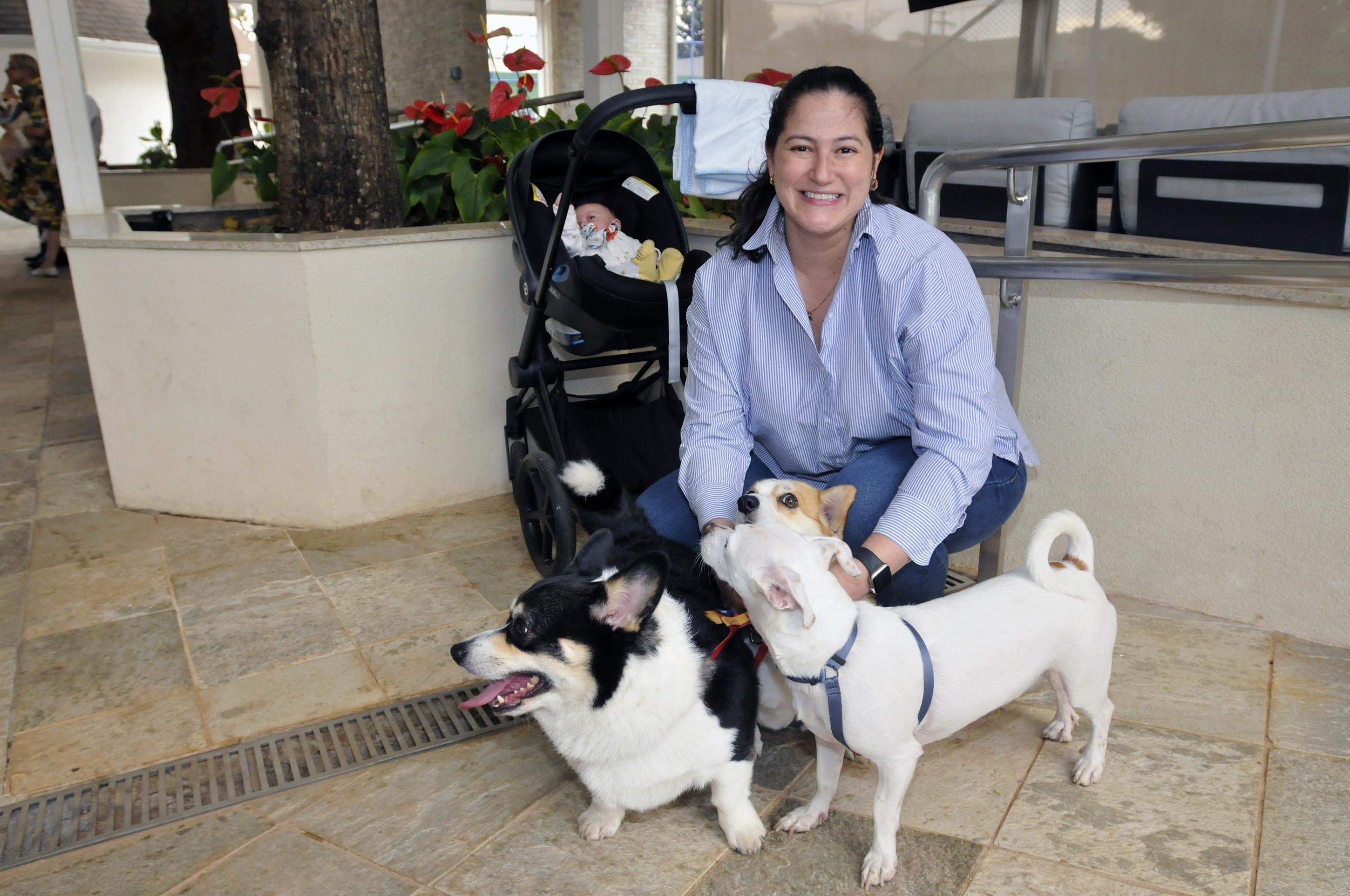  19/09/2025. Crédito: Minervino Júnior/CB/D.A Press. Brasil.  Brasilia - DF. Embaizada do Reino Unido em Brasília promove encontro de cães da raça Corgi. A Rainha Elizabeth II era conhecida pela sua grande devoção à raça.
