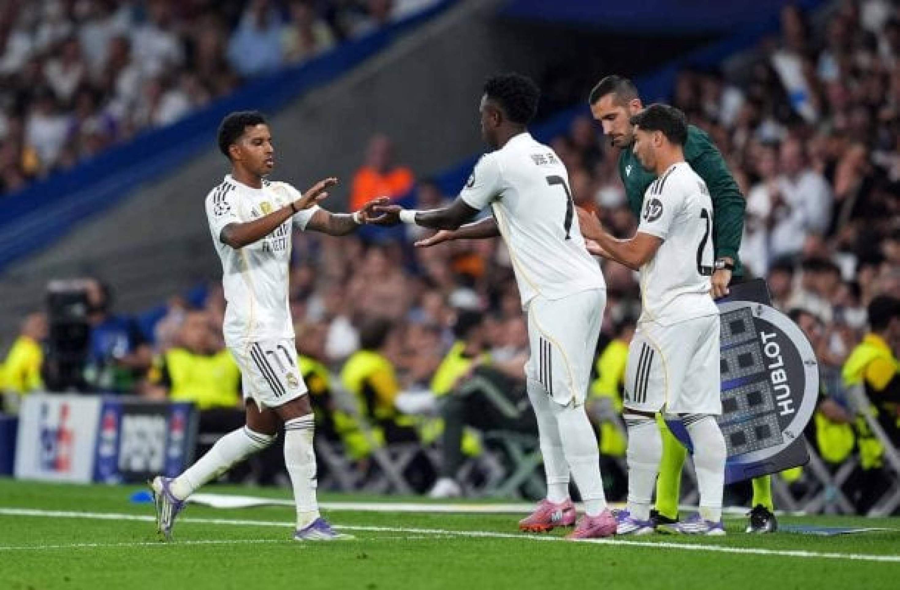 Xabi Alonso fala sobre rodízio no Real e situação de Vini Jr: “Se não for titular é para ter tranquilidade”