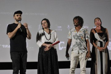 'Futuro, Futuro', de Davi Pretto levou o prêmio de melhor longa metragem pelo júri oficial -  (crédito:  Minervino Junior CB/DA Press.)