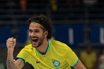 O fixo Lucão abriu o placar para o Brasil no primeiro tempo e abriu a porteira para a goleada por 5 x 0 contra o Paraguai -  (crédito:  CBFS)