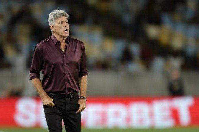 RENATO GAÚCHO - O Fluminense não foi brilhante e até foi inferior em alguns momentos. No entanto, contou com o brilho de Fábio e a força de Hércules para sair vitorioso - Nota 6,0 - Foto: Marcelo Gonçalves/Fluminense 