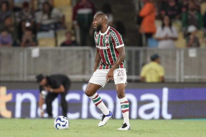 MANOEL - Entrou no intervalo, no lugar de Lezcano, para recompor a expulsão de Igor Rabello. Fez um bom feijão com arroz - Nota 6,0 -  Foto: Lucas Merçon/Fluminense