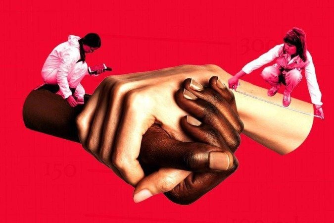 As informações que revelamos em conversas íntimas, muitas vezes, incentivam a outra pessoa a também se abrir, segundo estudos -  (crédito: Getty Images)