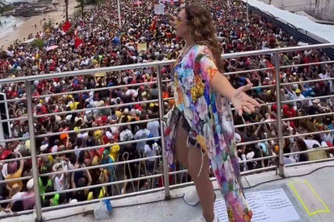 Em Salvador, Daniela comandou o ato contra a blindagem e a anistia