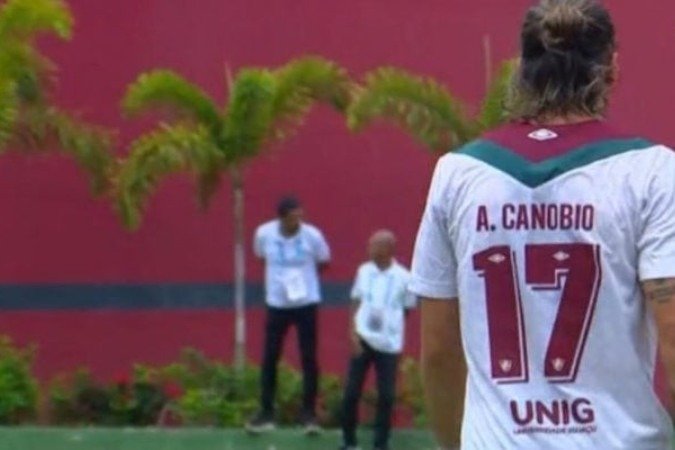 Fluminense errou o nome de Canobbio na camisa -  (crédito: Foto: Reprodução)