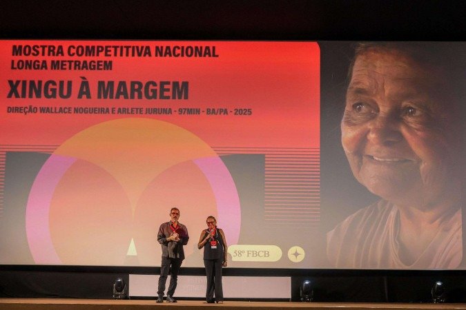 Diretor e protagonista,
Wallace Nogueira e Dona Raimunda Gomes apresentaram o longa Xingu à margem - (crédito: João Pedro Carvalho/CB/D.A. Press) Diretor e protagonista,
Wallace Nogueira e Dona Raimunda Gomes apresentaram o longa Xingu à margem - (crédito: João Pedro Carvalho/CB/D.A. Press)