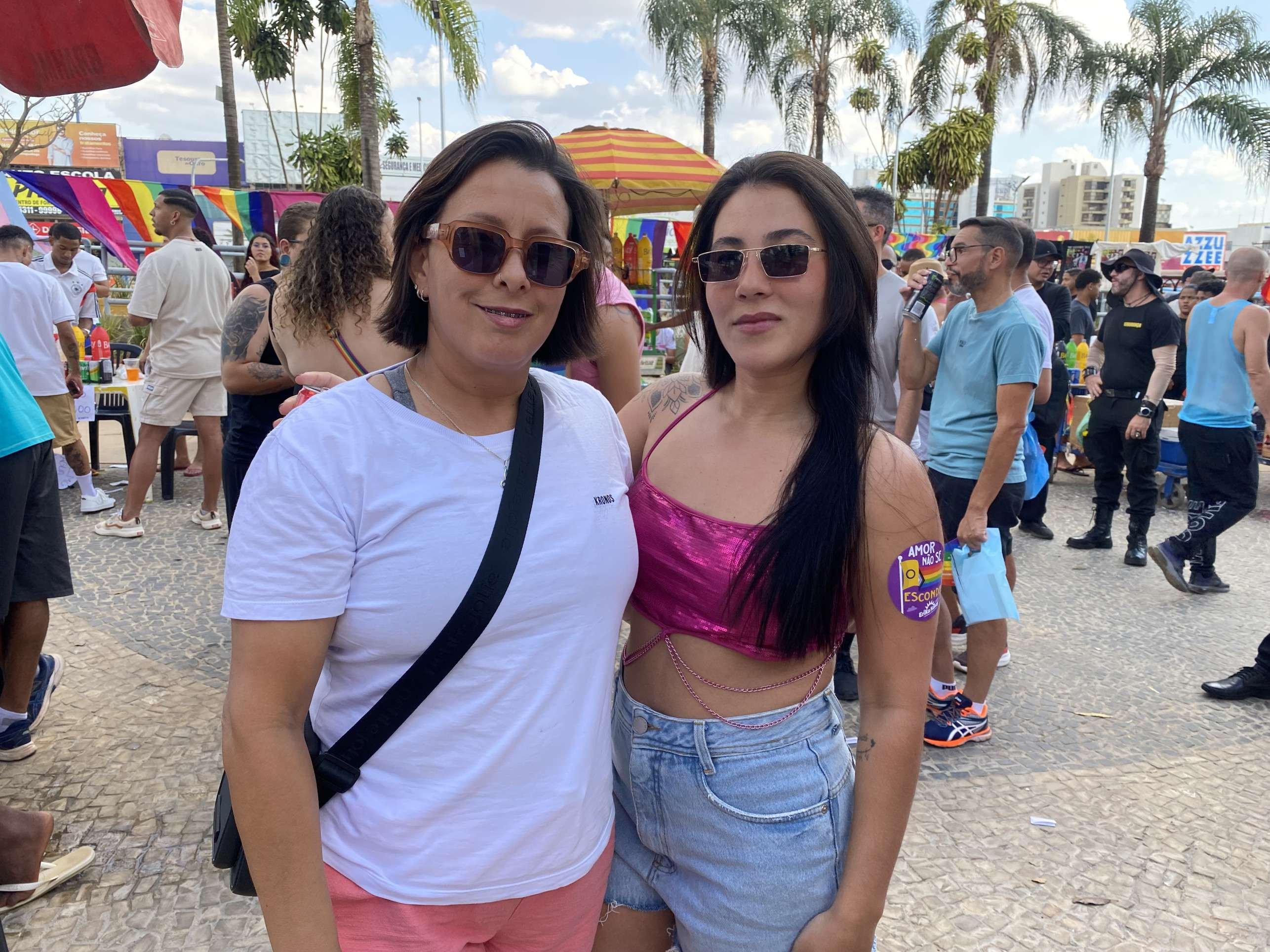  21.09.2025. Maria Eduarda Lavocat CB/DA Press. Parada Gay de Taguatinga.  Milena Eloi e Natallia Oliveira.