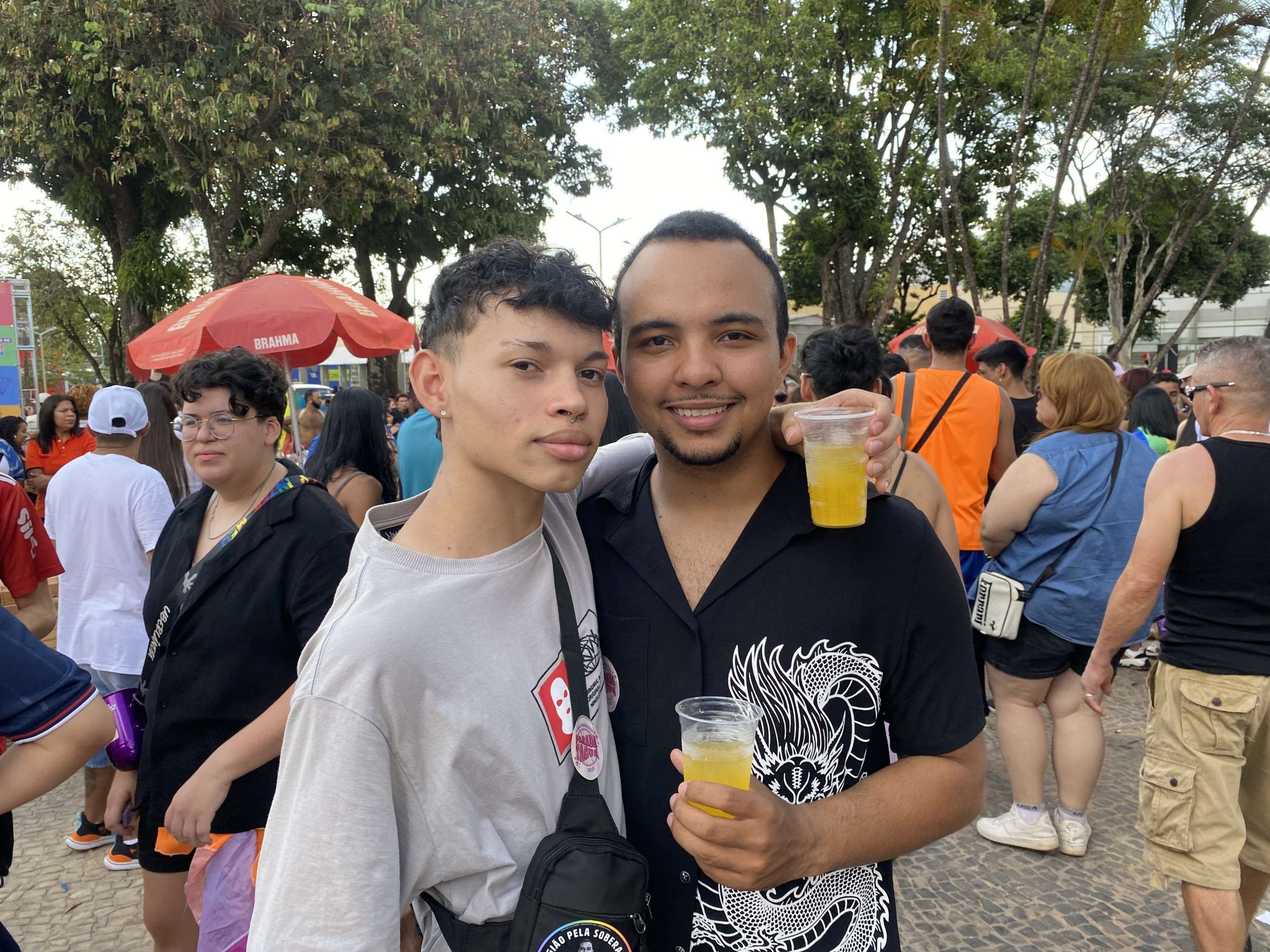  21.09.2025. Maria Eduarda Lavocat CB/DA Press. Parada Gay de Taguatinga. Carlos eduardo e Civan miranda.