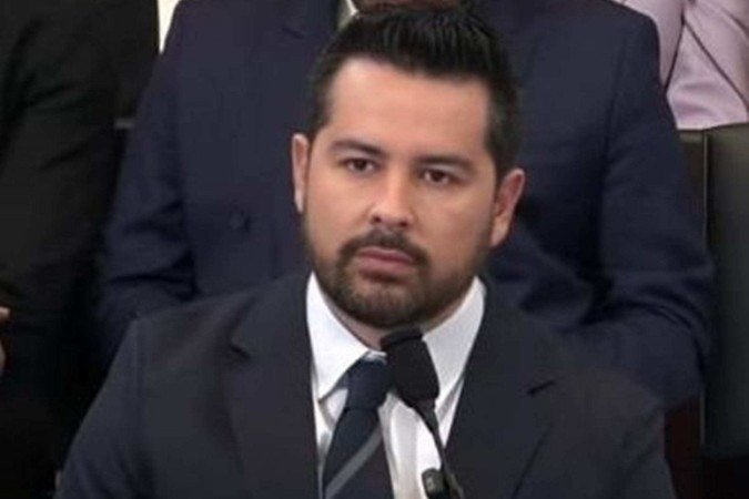 Paulo Figueiredo mora nos Estados Unidos e atua ao lado do deputado Eduardo Bolsonaro para pressionar as autoridades norte-americanas a impor sanções contra representantes brasileiros -  (crédito: Reprodução/X)