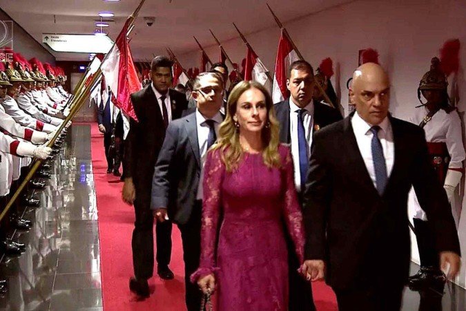 O ministro Alexandre de Moraes e a mulher, Viviane Barci de Moraes -  (crédito: Reprodução/TSE)