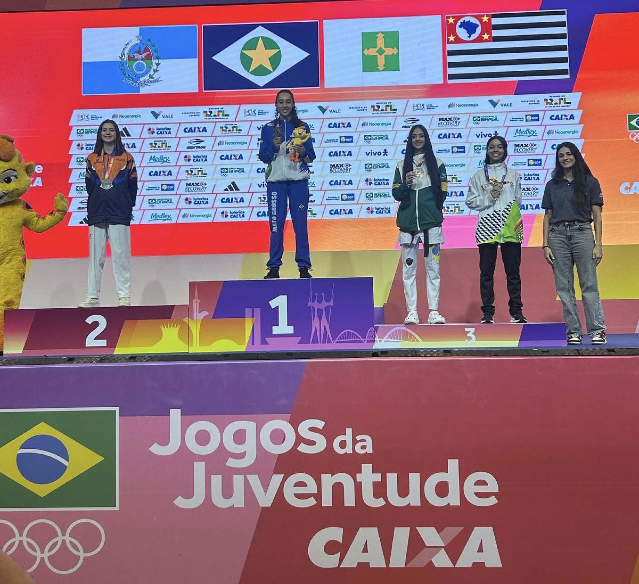 Conheça Rafaela Gramajo, brasiliense medalha de bronze no taekwondo