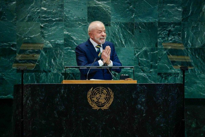 23.09.2025 – Abertura do Debate Geral da 80.ª Sessão Ordinária da Assembleia Geral das Nações Unidas
Presidente da República, Luiz Inácio Lula da Silva, durante a abertura do Debate Geral da 80.ª Sessão Ordinária da Assembleia Geral das Nações Unidas. Sede da Assembleia Geral das Nações Unidas, Nova York (EUA)
- (crédito: Ricardo Stuckert / PR) 23.09.2025 – Abertura do Debate Geral da 80.ª Sessão Ordinária da Assembleia Geral das Nações Unidas
Presidente da República, Luiz Inácio Lula da Silva, durante a abertura do Debate Geral da 80.ª Sessão Ordinária da Assembleia Geral das Nações Unidas. Sede da Assembleia Geral das Nações Unidas, Nova York (EUA)
- (crédito: Ricardo Stuckert / PR)