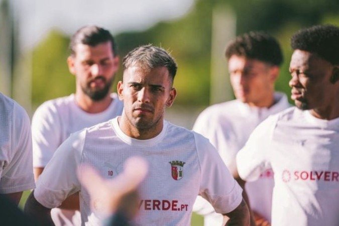 Braga pronto para o duelo contra o forte Feyenoord -  (crédito: Foto: Arte Jogada10)
