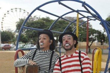 Palhaços Ankomárcio Saúde e Ruiberdan Saúde (da esquerda para a direita)