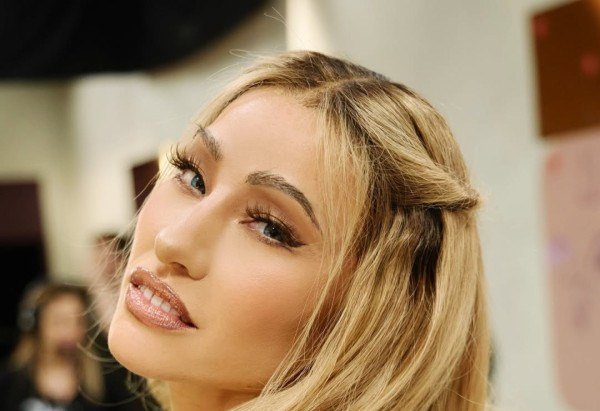 Reprodução/Instagram/@sabrinasato