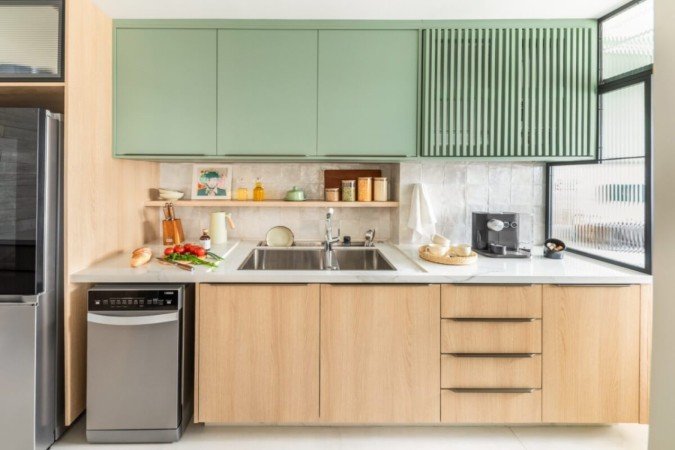 Alguns detalhes na cozinha ajudam a facilitar a rotina (Projeto: BMA Studio | Imagem: Guilherme Pucci) - (crédito: EdiCase) Alguns detalhes na cozinha ajudam a facilitar a rotina (Projeto: BMA Studio | Imagem: Guilherme Pucci) - (crédito: EdiCase)