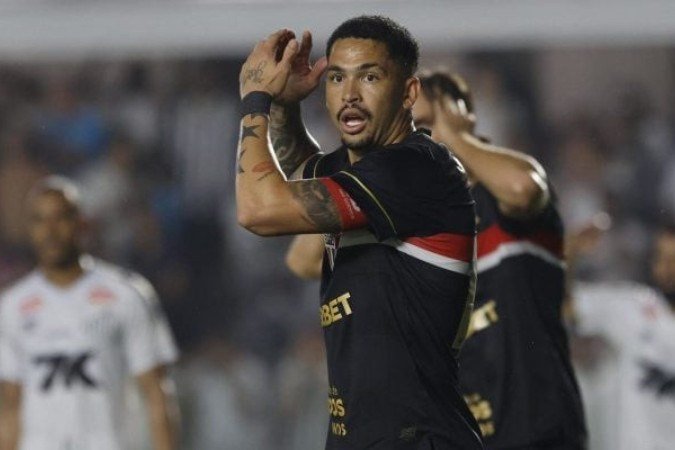 Luciano tenta chamar protagonismo no jogo do ano para o São Paulo - (crédito: Foto: Rubens Chiri / São Paulo FC) Luciano tenta chamar protagonismo no jogo do ano para o São Paulo - (crédito: Foto: Rubens Chiri / São Paulo FC)
