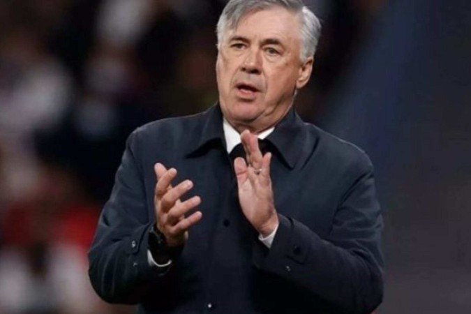 Carlo Ancelotti, hoje na Seleção Brasileira, treinou gigantes do futebol mundial -  (crédito: Divulgação/Real Madrid)