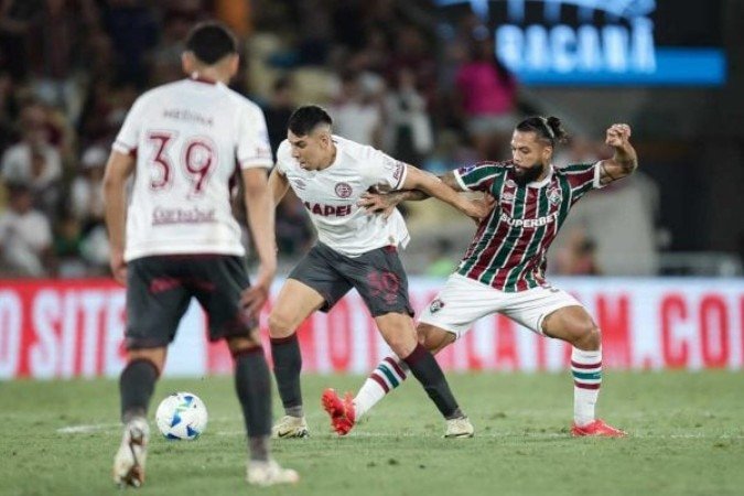 Otávio em ação na eliminação do Fluminense para o Lanús -  (crédito: Foto: Marcelo Gonçalves/Fluminense )