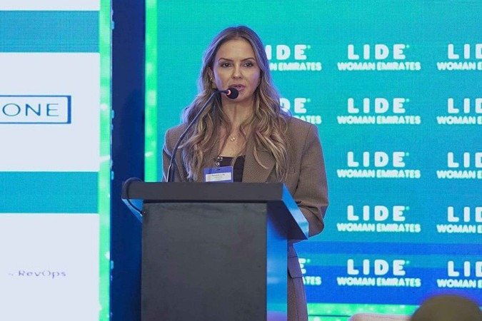 Influenciadora e empresária Fernanda Lo Le marca presença em evento em Dubai - (crédito: Divulgação) Influenciadora e empresária Fernanda Lo Le marca presença em evento em Dubai - (crédito: Divulgação)