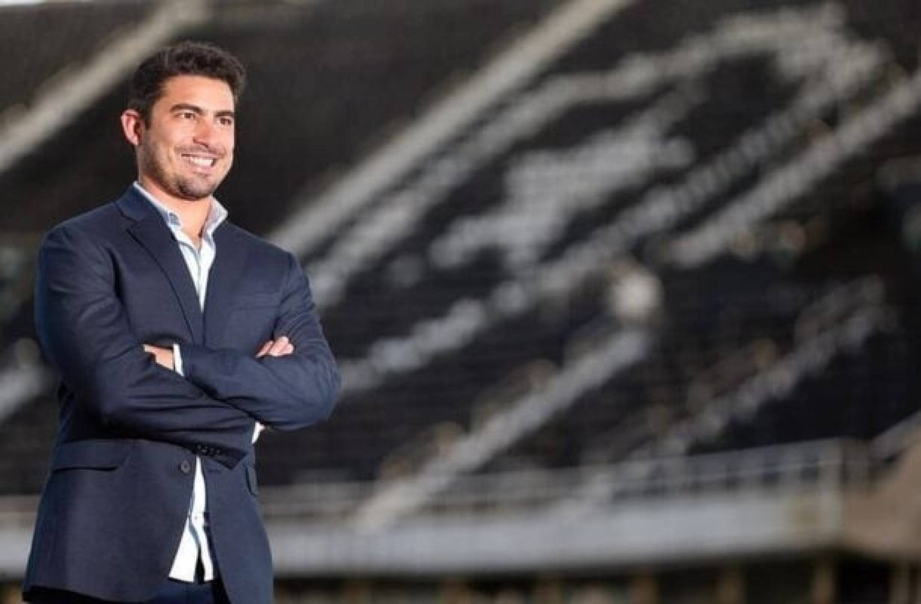 Thairo: ‘Botafogo ergueu sua estrela no céu dos gigantes’