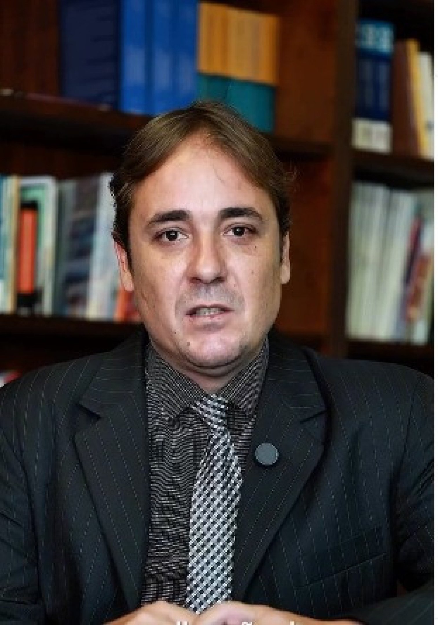 Paulo Freire, advogado sócio do escritório Cezar Britto Advocacia, com atuação em Direitos Humanos e Direito Administrativo