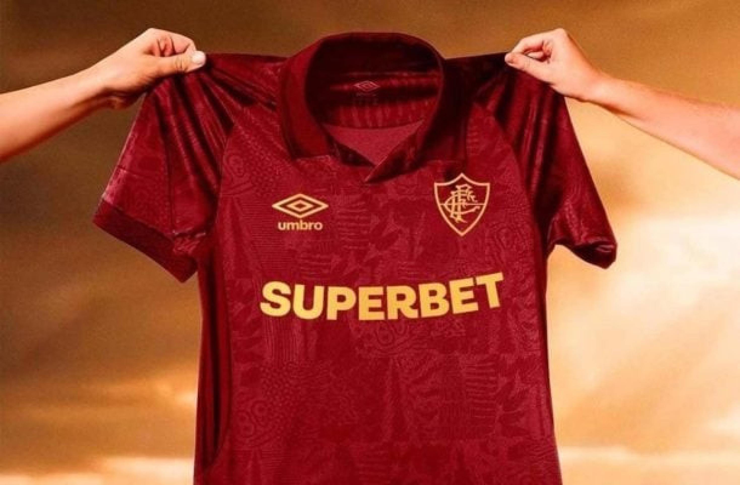 Fluminense aprova novo terceiro uniforme nas cores grená e dourado para 2025