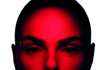 Vermelho Rubro é o segundo livro de Isis Valverde