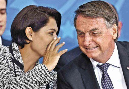 Ao se anunciar disponível para 2026, Michelle Bolsonaro também quis sinalizar 
ao Centrão que, se o marido está fora do jogo eleitoral, ela não tem impedimentos -  (crédito: EVARISTO SÁ/afp – 32/3/22)