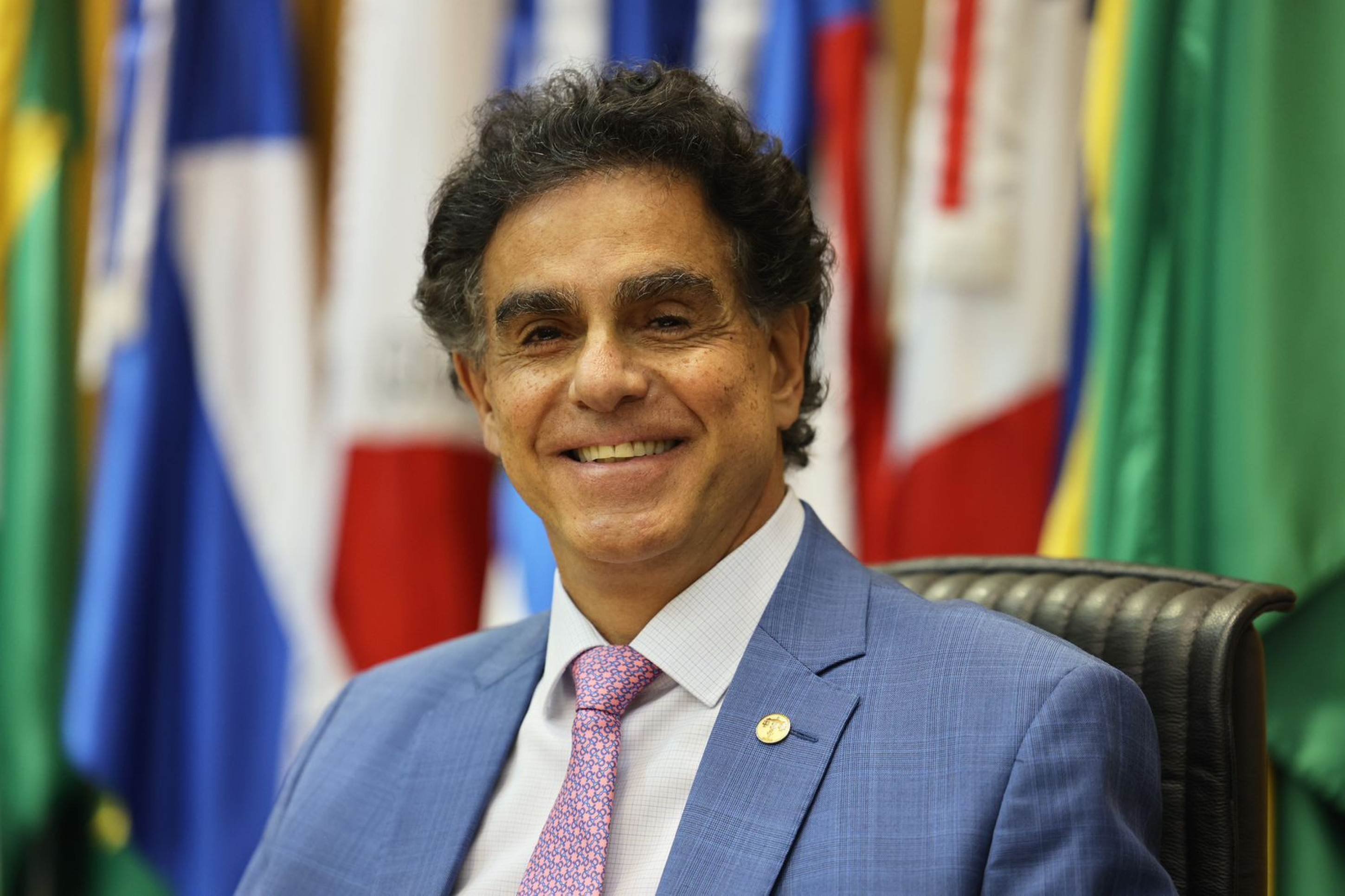  Eixo Capital.   Novo presidente do TST, ministro Vieira de Mello Filho