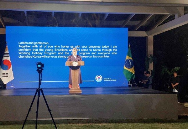 Victor Correia/CB/D.A. Press