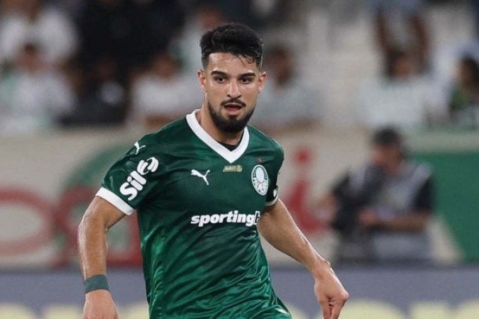 FLACO LÃ?PEZ - O atacante nÃ£o conseguiu aparecer muito no jogo, tendo pouco espaÃ§o e oportunidade. Entretanto, quando foi necessÃ¡rio, ele estava lÃ¡. Teve a personalidade para cobrar o pÃªnalti da virada e ainda marcou mais um nos acrÃ©scimos, mostrando seu faro de artilheiro. Nota: 6,5 - Foto: Cesar Greco/Palmeiras