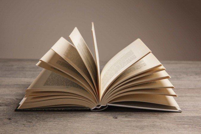 Jabuti 2025: Chico Buarque, Raphael Montes e Roseana Murray são semifinalistas