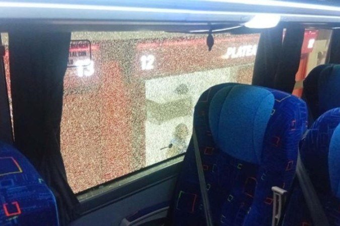 O Jogada10 mostra imagens do ataque covarde sofrido pelo clube -  (crédito: Foto: Divulgação / Flamengo)