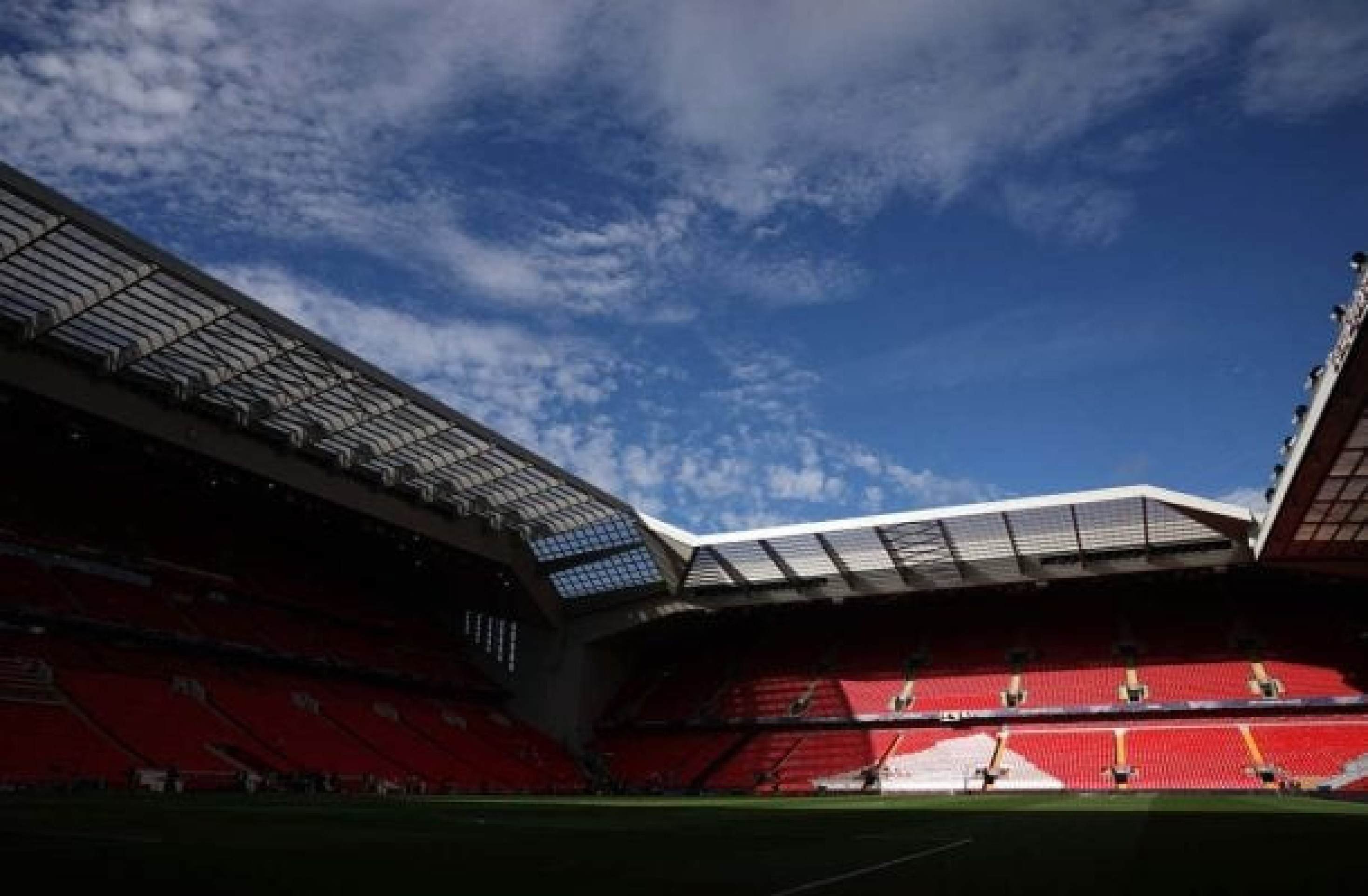 Donos do Liverpool negociam compra de clube espanhol