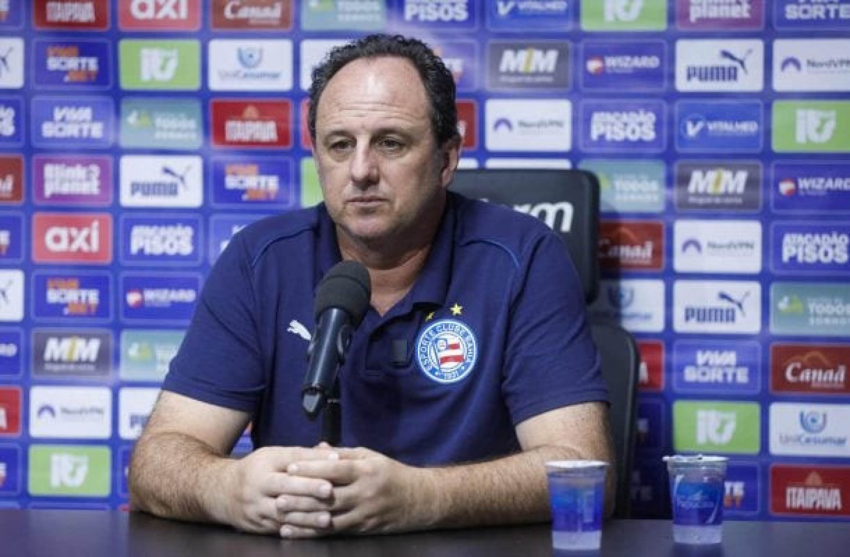 Ceni critica arbitragem em revés do Bahia: “VAR totalmente favorável ao time da casa”