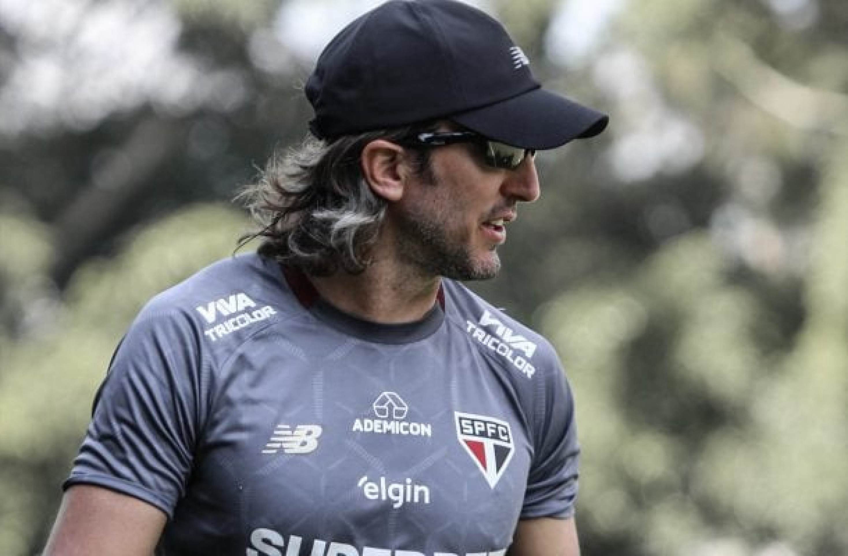 Os motivos do Fluminense para escolher Luís Zubeldía