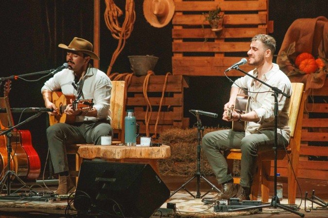 Neto & Felipe emocionam plateias com o espetáculo 'Essência'
 -  (crédito: Divulgação)