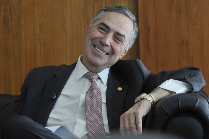 Barroso exerce último dia como ministro do STF nesta sexta-feira