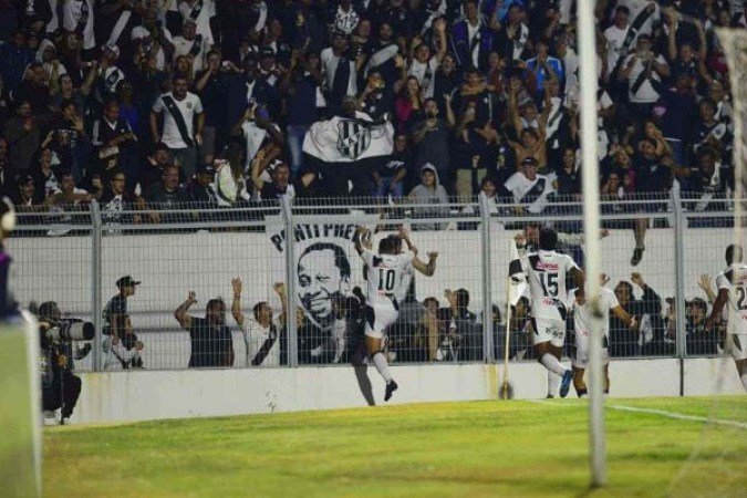 Ponte está com 100% de aproveitamento na segunda fase da Série C -  (crédito: Foto: Júlio César Costa/PontePress)