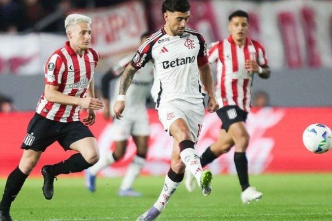 Camisa 10 não fez uma boa partida e saiu no segundo tempo -  (crédito: Foto: Gilvan de Souza/Flamengo)